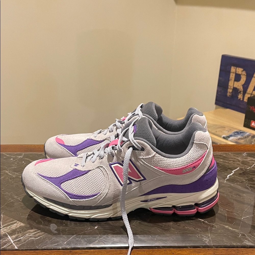 New Balance Men’s Grey, Pink and Purple 2002R Sneakers - Picture 2 of 9
